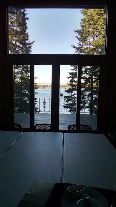 Scenic Lodging Picture 9