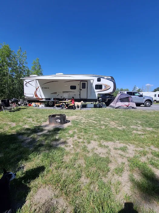 Rainy Lake RV Picture 7