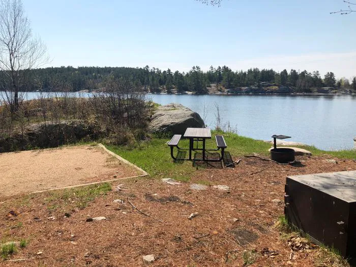 Sphunge Island East K31 Campsite Picture 2