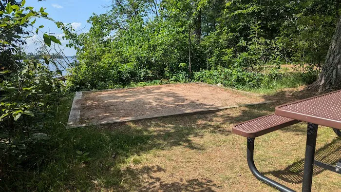 Camel Back Island Site Picture 9