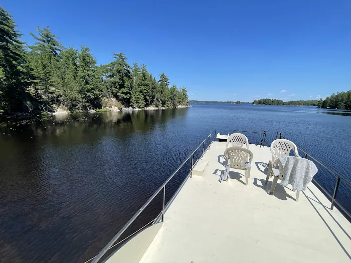 HB Randolph Bay N34 Houseboat Campsite Picture 3