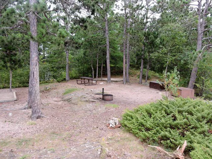 Rusty Island East Picture 10