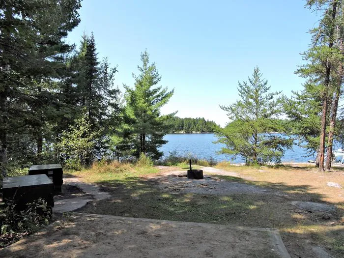 Windbreak Point N45 Campsite Picture 6