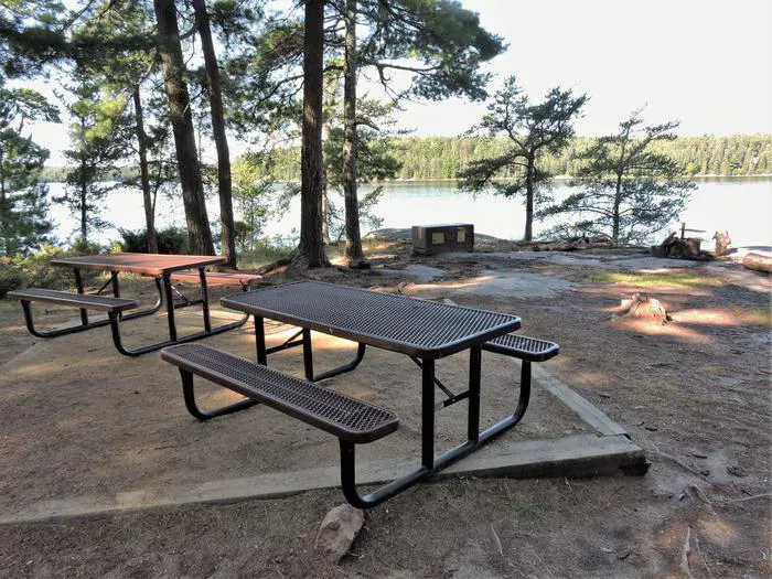 King Pin S10 Campsite Picture 5