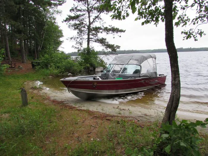 Houseboat Island West S9 Tent Campsite Picture 7