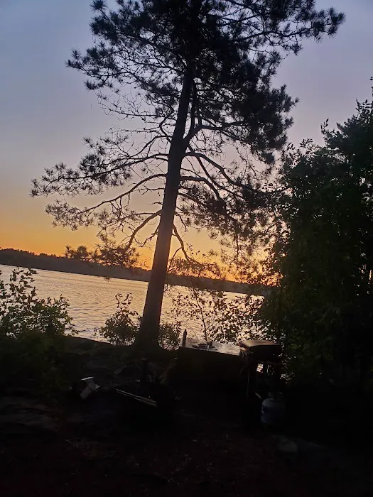 Houseboat Island West S9 Tent Campsite Picture 8