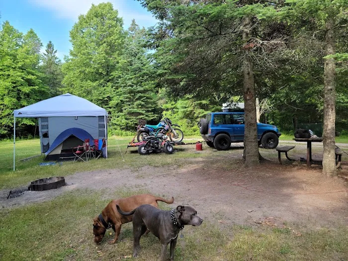 Cottonwood Lake Campground Picture 10