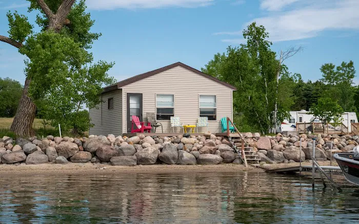Paul Lake Resort Picture 1