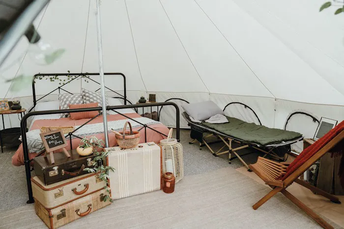 The Grove Glamping Picture 9