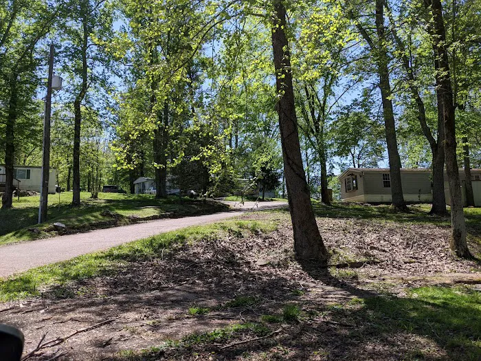 Elk River Mobile Home Community Picture 3