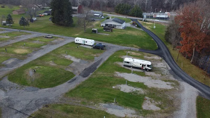 Campground 70 Picture 3