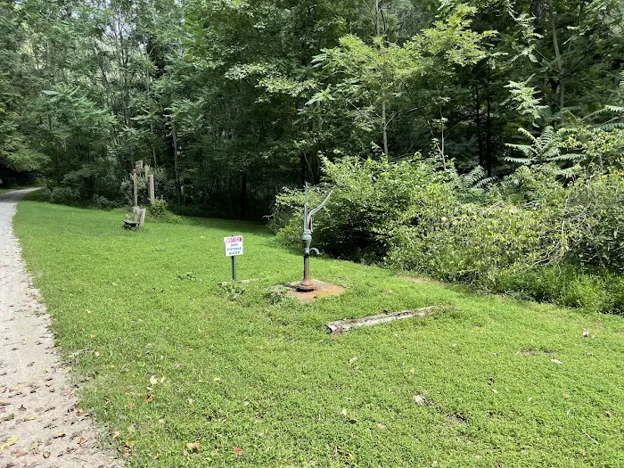 RoundBottom hiker-biker Campground Picture 1