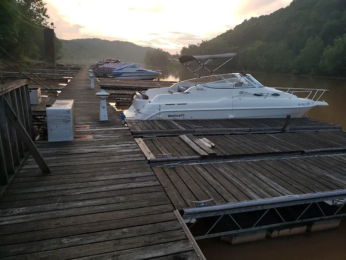 Two Rivers Campground & Marina Picture 4