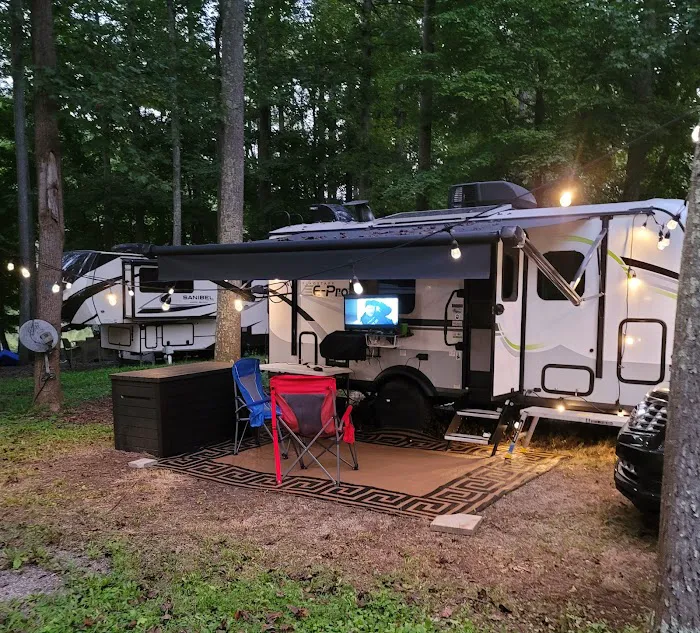 Two Rivers Campground & Marina Picture 9
