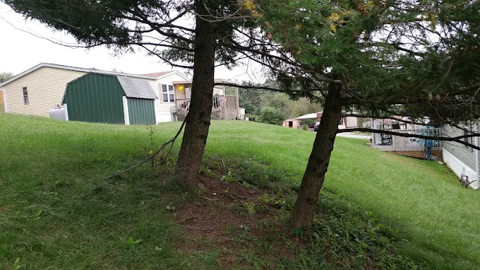Sunnyhill Mobile Home Park Picture 3
