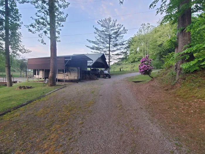 Weston Hefner RV Sites Picture 4