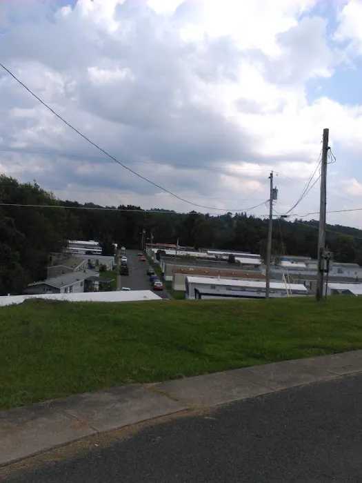 East Park Mobile Home Village Picture 6