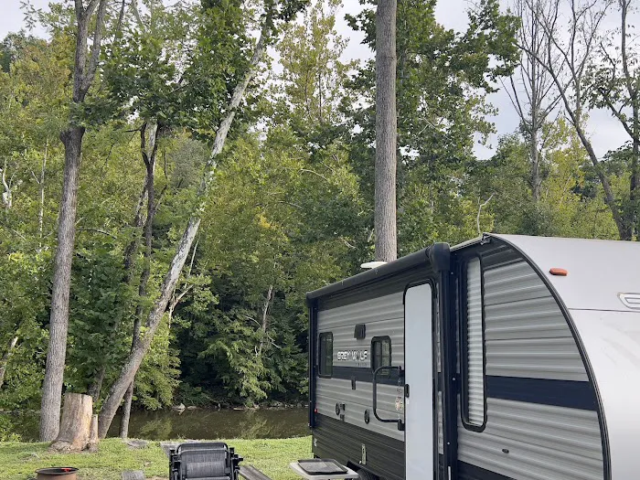 Riverside Campground Picture 1