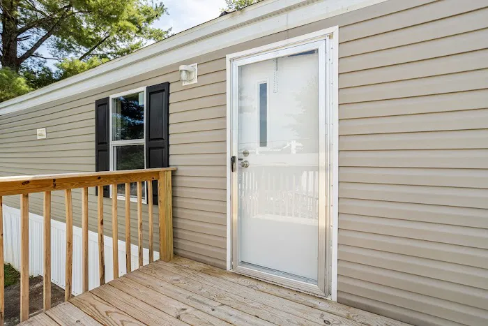 Greenfield Mobile Home Estates Picture 6