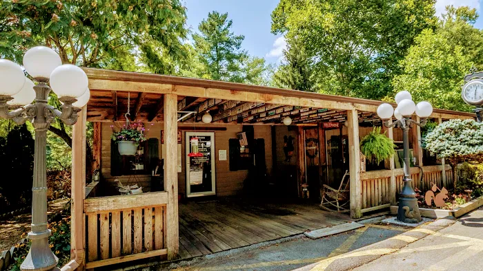 Rocky Top Campground & RV Park Picture 3
