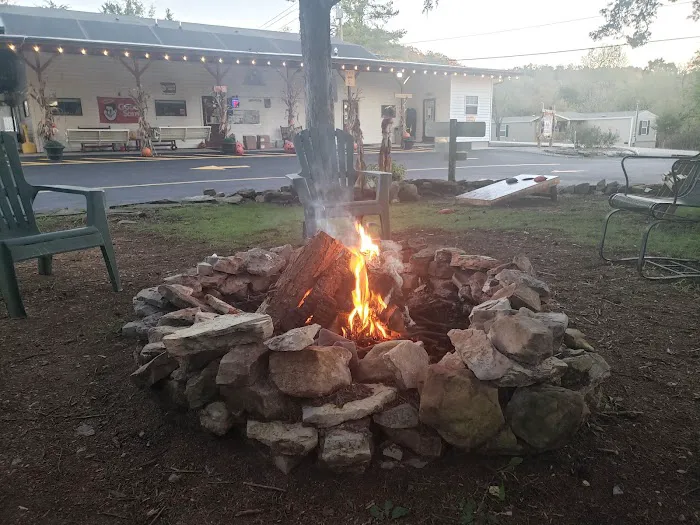 Volunteer Park Family Campground Picture 4