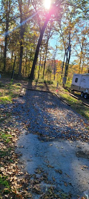 Hidden Ridge Mobile Home Park Picture 3