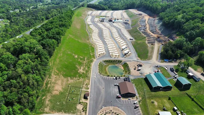 Forest Grove RV Resort Picture 5