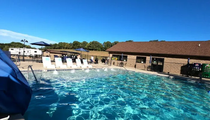 Forest Grove RV Resort Picture 7