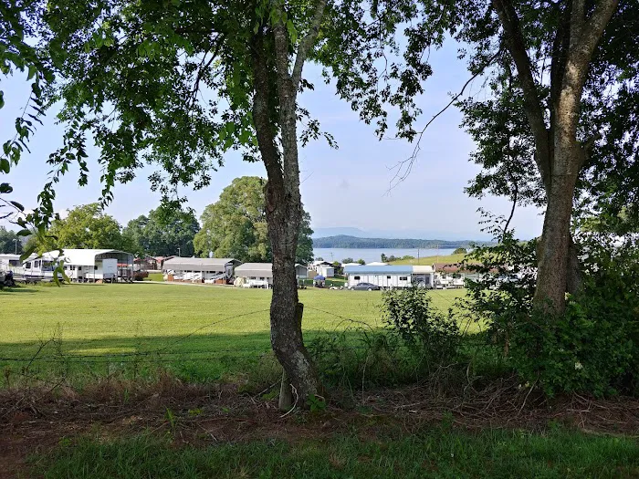 Sunset Farm RV Park Picture 3