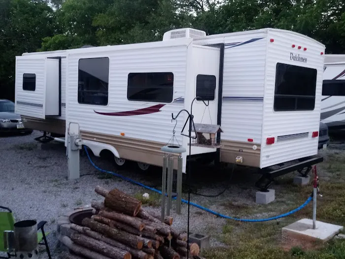 Overlook RV Park Picture 8