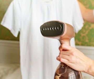 The Best Travel Steamers for Wrinkle Release