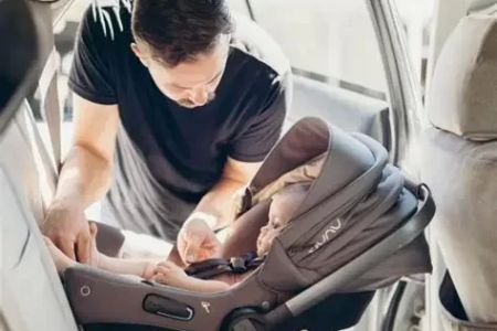 The Best Portable Cribs for Flying and Road Trips: Your Guide to Traveling with Baby