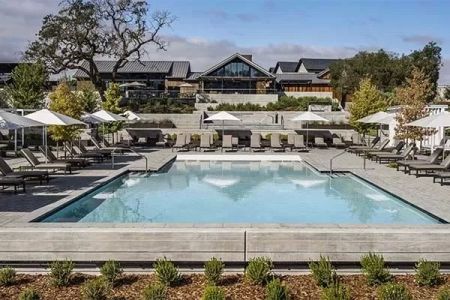 Top Luxury Wellness Resorts in California