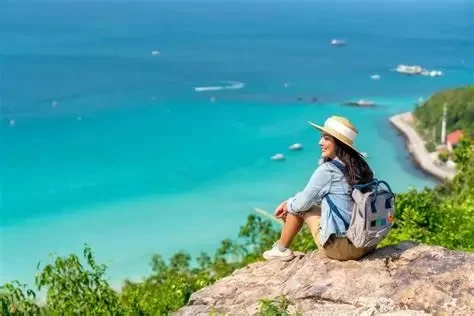 Best Luxury Travel for Solo Travelers | Refined Travel