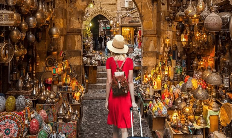 How to Ship Souvenirs Home from Your US Trip | Refined Travel