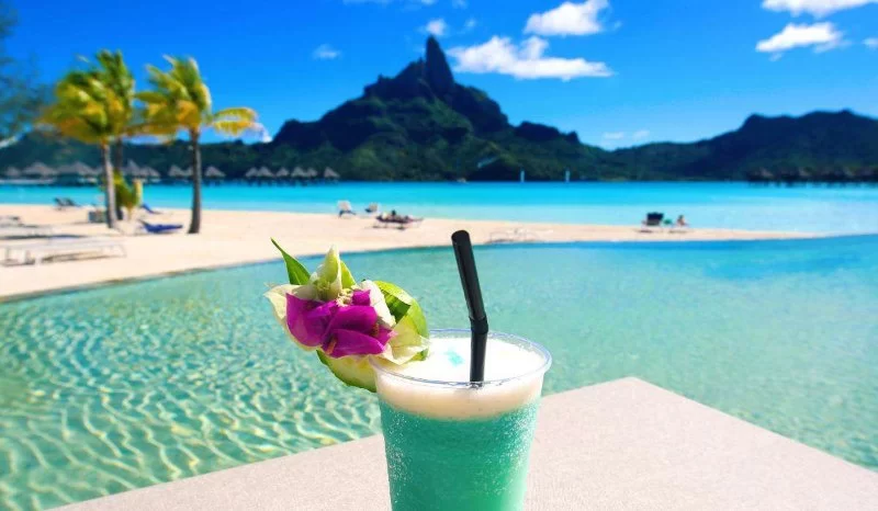 How to Plan a Luxury Honeymoon in Bora Bora: Dates, Bungalows & Insider Tips
