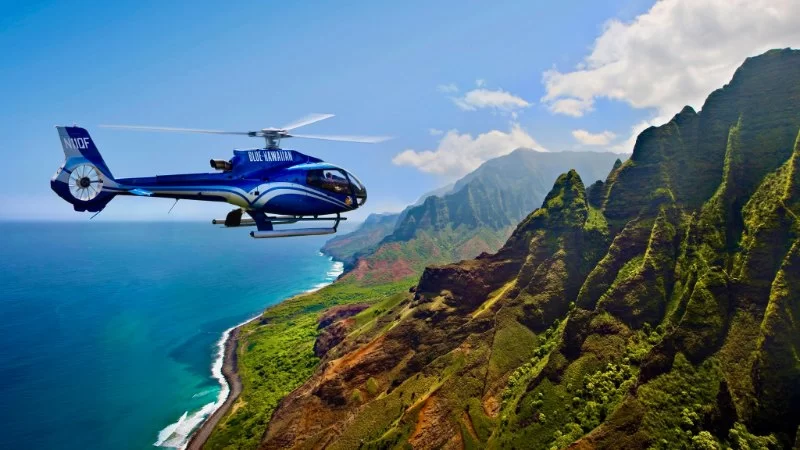 Best Private Helicopter Tours for Luxury Travelers | Exclusive Aerial Experiences Worldwide