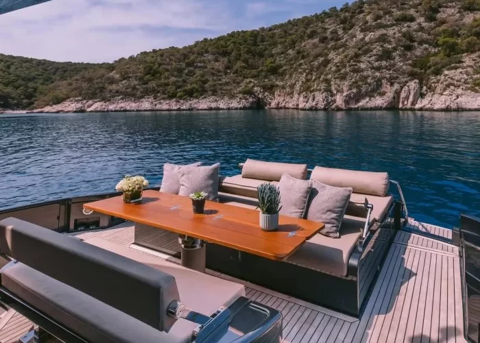 How to Book a Luxury Private Yacht in Greece: Insider Guide
