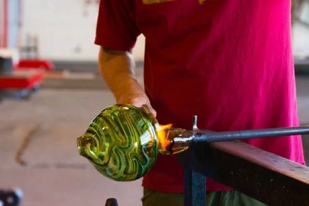 The Top Glassblowing Workshops Open to Tourists: Hands-On Art You Can Book