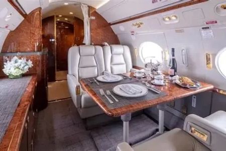 How to Travel by Private Jet for Luxury Experiences