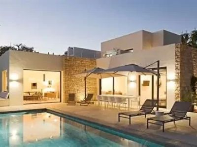 Best Luxury Holiday Homes for Rent in Europe