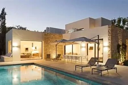 Best Luxury Holiday Homes for Rent in Europe