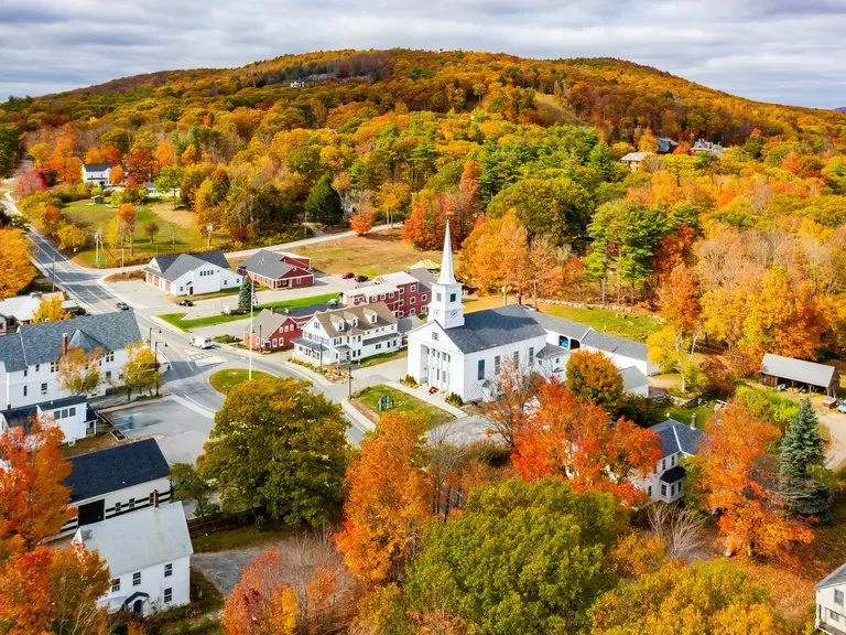 Best Places for Autumn Leaf Peeping in New England