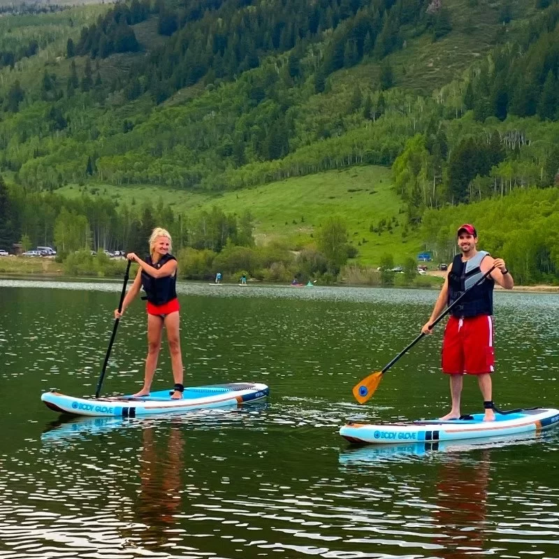 Best Places to Go Paddleboarding in U.S. Lakes – Top Locations for Water Adventures