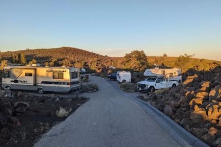 Best Campgrounds in Volcano and Lava Fields Regions for an Unforgettable Experience