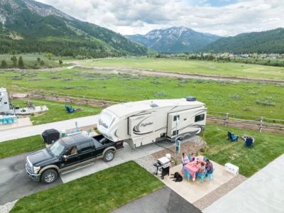 Best RV Parks With Large Pull-Through Sites