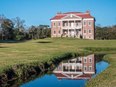 How to Plan a Road Trip to America’s Historic Plantations