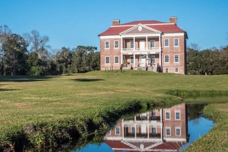 How to Plan a Road Trip to America’s Historic Plantations