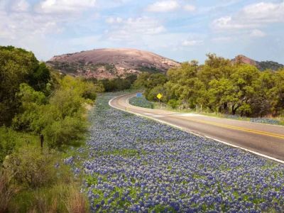 How to Plan a Road Trip Through Texas Hill Country