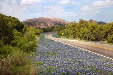 How to Plan a Road Trip Through Texas Hill Country